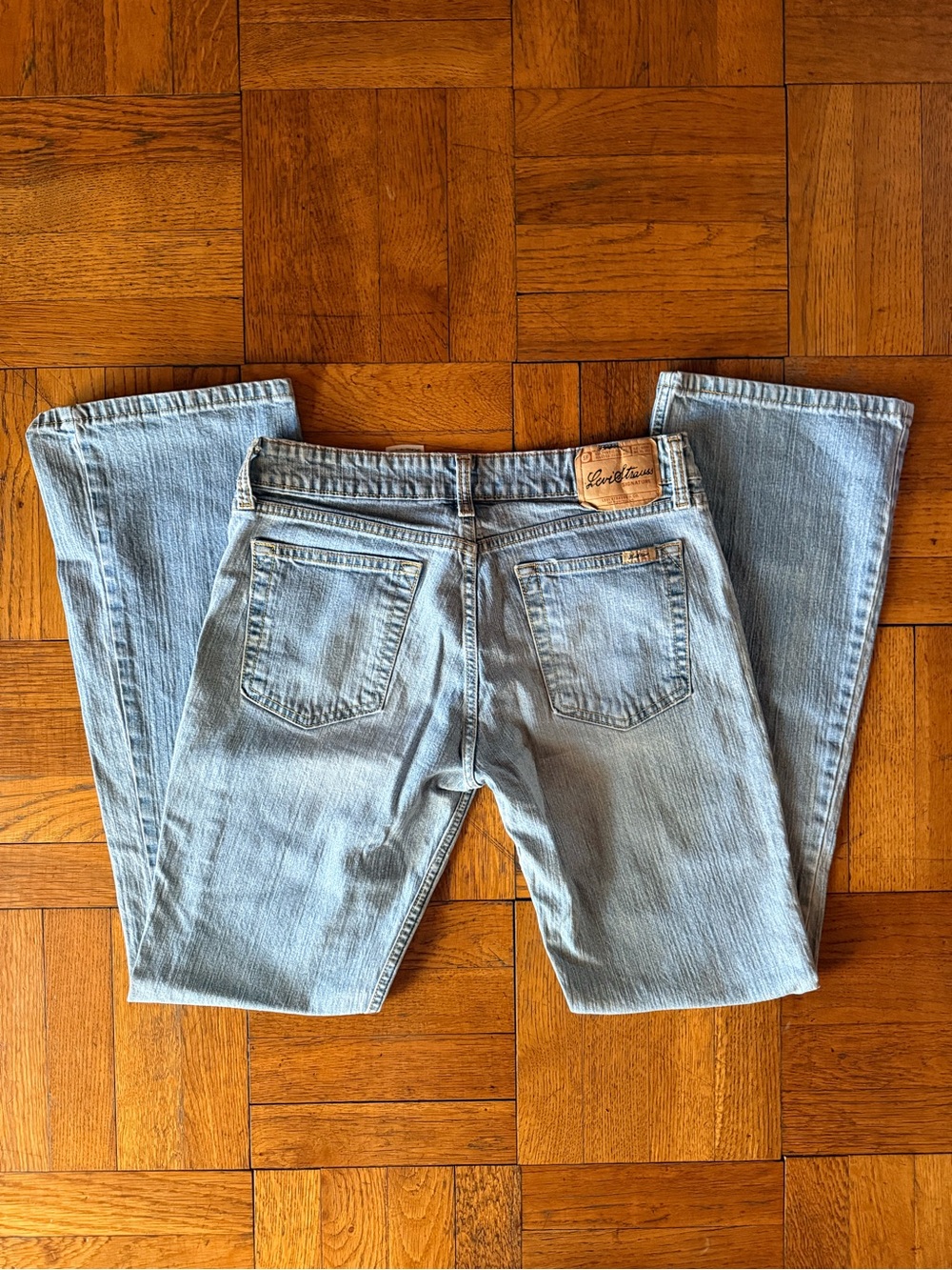 Y2K Levi’s Low rise bootcut jeans